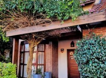 Departamento · 110m² · 5 Ambientes · Alquiler Casa 5 Amb en Constitucion