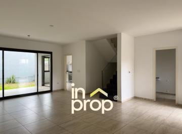Casa · 160m² · 6 Ambientes · 2 Cocheras · Duplex en Venta 3 Dorm. 3 Baños