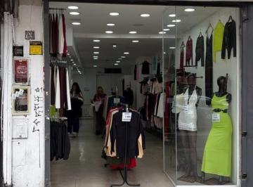 Local comercial · 165m² · 1 Ambiente · Local en Alquiler - Once
