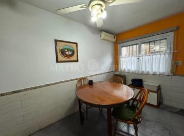 Casa · 48m² · 3 Ambientes · 1 Cochera · Casa - Villa Luzuriaga