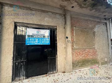 Terreno · 126m² · Lote en PH con Construcción – Excelente Ubicación a m. de Sobremonte y Uruguay