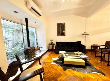 PH · 123m² · 4 Ambientes · Venta Elegante PH Reciclado con Patios