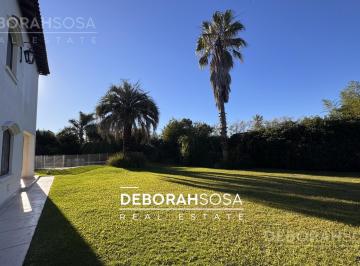 Casa · 322m² · 5 Ambientes · 4 Cocheras · Casa en Venta - 5 Ambientes - Lote Interno - Aranjuez Country Club - Escobar