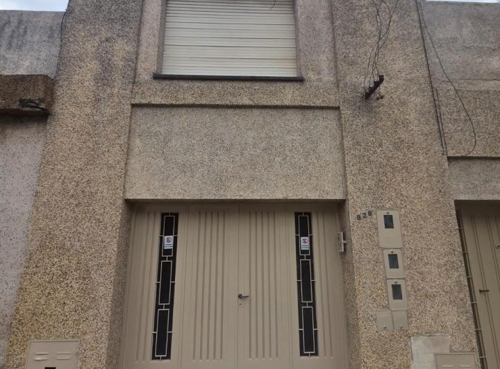 Casa · 150m² · 6 Ambientes · 1 Cochera