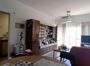 Departamento de 2 ambientes, Almagro · Departamento 2 Ambientes en Venta con Balcon Piso 5 Al Contrafrente