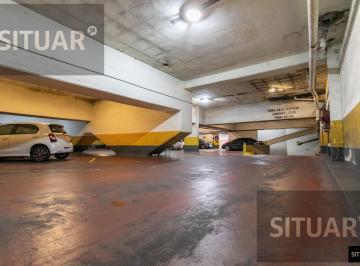 Garage · 20m² · Cochera en Venta en Av Santa Fe Recoleta