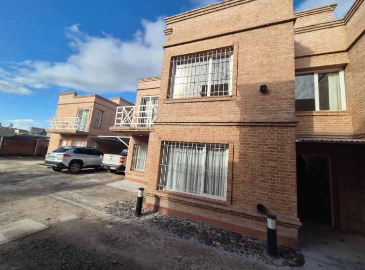 Departamento · 50m² · 3 Ambientes · 1 Cochera