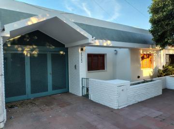 Casa de 3 ambientes, Córdoba · Vendo Casa en Bajo Palermo