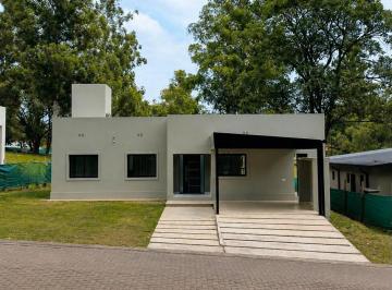Casa · 603m² · 3 Dormitorios · 1 Cochera · Casa Barrio Privado Terranova