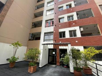 Departamento · 40m² · 2 Ambientes · Excelente Departamento con Patio y Jardin de Invierno