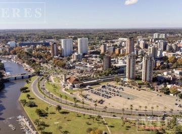 Terreno · 384m² · Terreno en Venta - Luis Garcia La 600