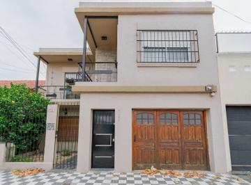 PH · 83m² · 3 Ambientes · Venta PH 3 Ambientes Bernal Apto Credito