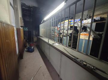 Local comercial · 287m² · Venta Local C/deposoto, Av Belgrano, Avellaneda
