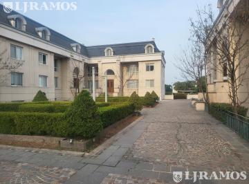 Departamento · 76m² · 3 Ambientes · 1 Cochera · Balcon. Cochera. 3 Amb.