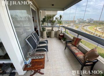 Departamento · 94m² · 3 Ambientes · 1 Cochera · Departamento de 3 Ambientes Amoblado y Equipado en Venta en Espigón - Nordelta