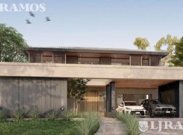 Casa · 457m² · 7 Ambientes · 2 Cocheras · Casa a La Laguna con 5 Dorm. en Los Puentes