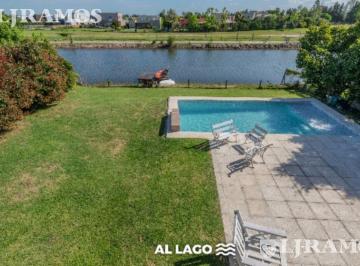 Casa · 230m² · 7 Ambientes · 4 Cocheras · Disponible Desde 03/27. Alquiler con Muebles. Venta. 4 Dorm..