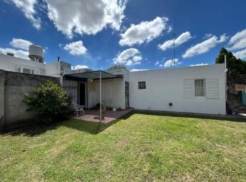 Casa · 75m² · 3 Ambientes · Venta Casa en Empalme 2 Dorm. Apta Credito