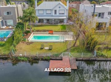 Casa · 300m² · 7 Ambientes · Casa Al Agua con 4 Dorm. en Alquiler en El Barrio Los Castores Nordelta