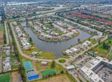 Terreno · 660m² · Terreno en Venta en Laguna Grande - Villanueva