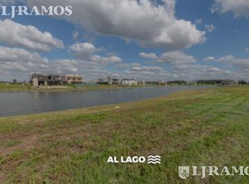 Terreno · 938m² · Espectacular Lote a La Laguna en Venta en El Barrio Los Puentes - Nordelta
