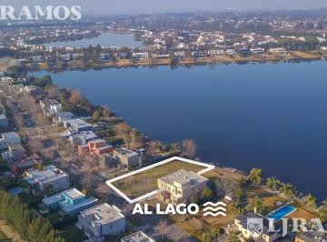 Terreno · 955m² · Apto Credito. Gran Espejo de Agua.