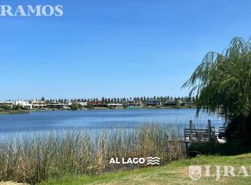 Terreno · 827m² · Gran Espejo de Laguna. Oportunidad!
