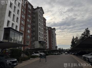 Departamento · 85m² · 3 Ambientes · 1 Cochera · Tres Ambientes con Cochera en Miradores con Vista Al Rio