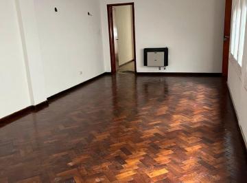 Departamento de 6 ambientes, Córdoba · Venta Dpto Centro de 4 Dorm.