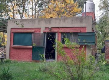 Casa · 55m² · 3 Ambientes · Venta Dos Lotes con Casa. Florencio Varela.