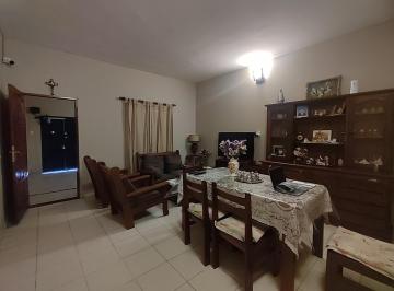 PH · 109m² · 10 Ambientes · 1 Cochera · Casa en Venta! - Barrio El Bosque - San Miguel de Tucumán
