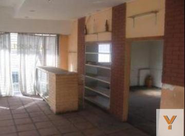 Edificio · 305m² · Edificio Comercial en Venta - - 493 m - Lanús