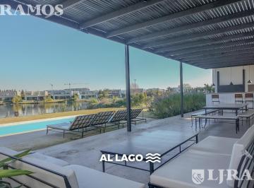 Casa · 423m² · 7 Ambientes · Casa a La Laguna con 4 Dorm. en Suite en Barbarita