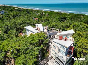 Departamento · 65m² · 3 Ambientes · 1 Cochera · Departamento Venta Mar de Las Pampas a m del Mar