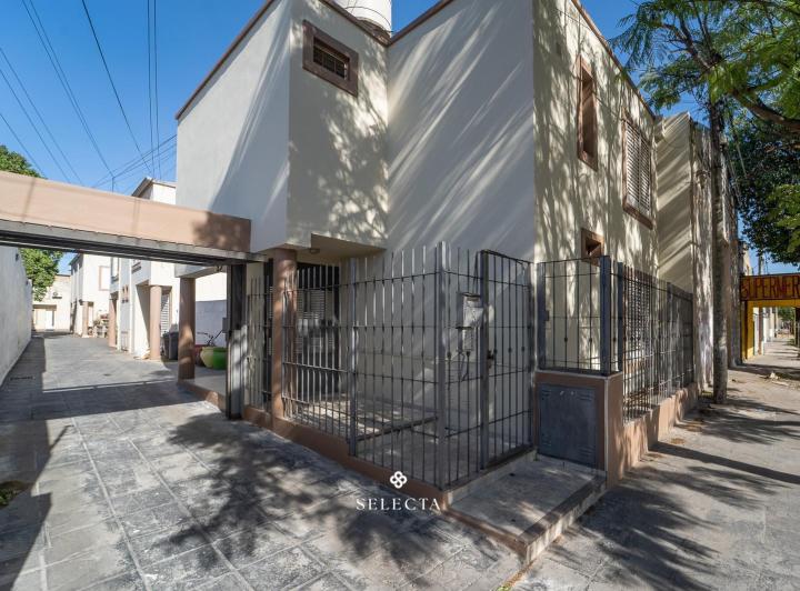 Casa · 89m² · 5 Ambientes · 1 Cochera