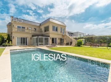 Casa · 518m² · 9 Ambientes · 3 Cocheras · Casa en Venta en El Golf, Nordelta