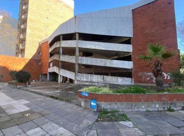 Garage , Lanús · Excelente Cochera en El Cento de Lanus