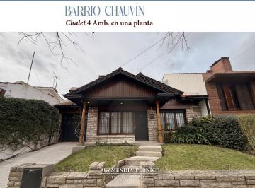 Casa · 170m² · 4 Ambientes · 1 Cochera · Casa en Excelente Estado en Alquiler