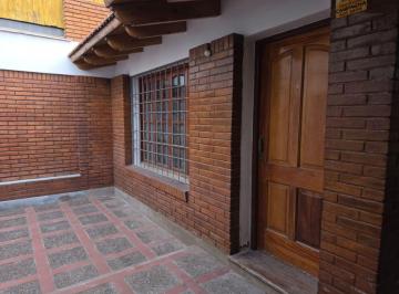 Casa de 6 ambientes, Capilla del Rosario · Casa en Venta C/ Cochera en Capilla del Rosario