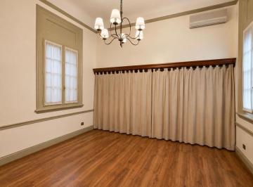 Departamento · 230m² · 6 Ambientes · Piso de Categoria en Plaza San Martín - 230 m²