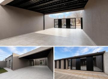 Casa · 141m² · 4 Ambientes · Venta Casa 3 Dorm. con Pileta, La Consuelo, Centenario