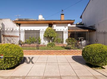 Casa · 181m² · 4 Ambientes · 1 Cochera · Venta Casa 4 Ambientes Haedo
