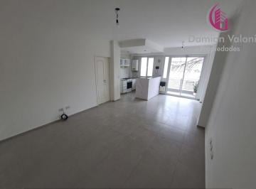 CVE-CVE-588_2 · Hermoso Monoambiente, Al Frente con Balcon