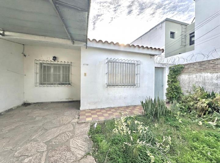 Casa · 60m² · 4 Ambientes · 1 Cochera
