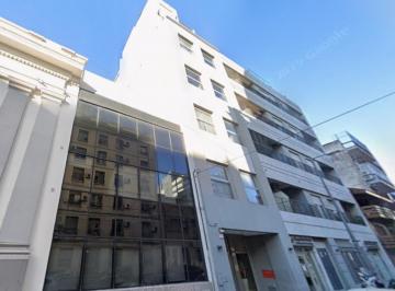 Departamento · 43m² · 2 Ambientes · Departamento de 2 Ambientes con Balcón Al Contrafrente