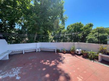 PH · 47m² · 2 Ambientes · Venta PH con Terraza y Parrilla. La Paternal
