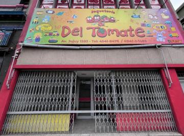 Local comercial · 800m² · Local 800 m² en 5 Plantas con Doble Frente Sobre Av Cochabamba y Jujuy, Ideal Bazar Jugueteria
