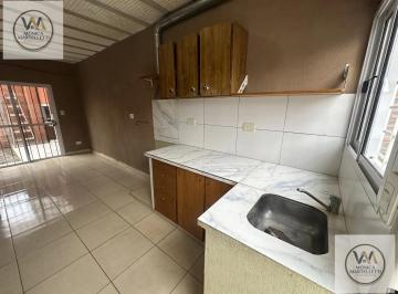 Casa · 33m² · 2 Ambientes · Casa 2 Ambientes - Ituzaingó