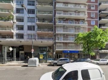 Departamento de 6 ambientes, Caballito · Departamento de Categoria, Bajas Expensas