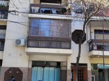 Departamento · 66m² · 4 Ambientes · Alquilo Departamento 2 Dorm. - Alem 1.300 - 5° Piso - Frente